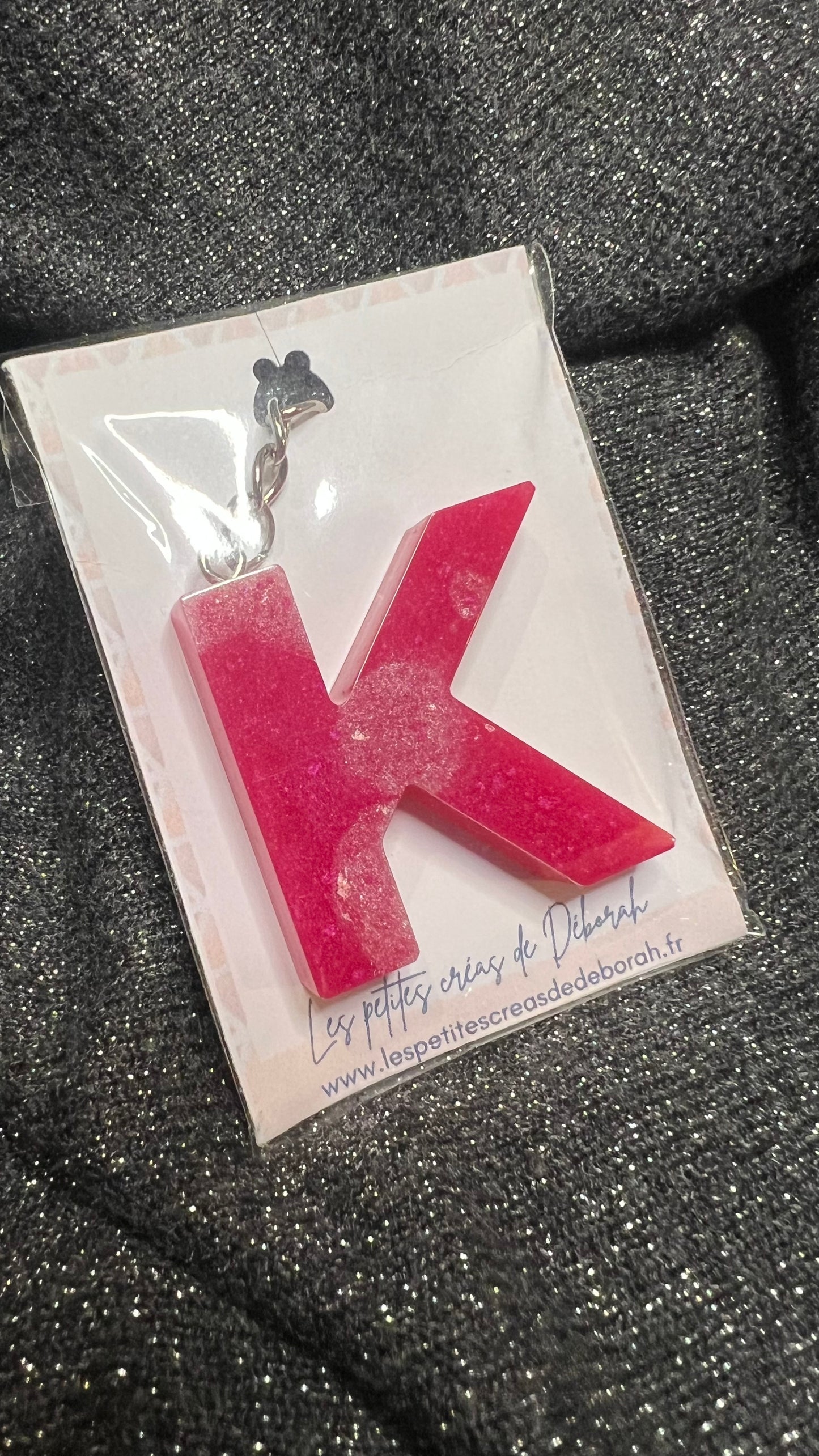 Lettre en résine