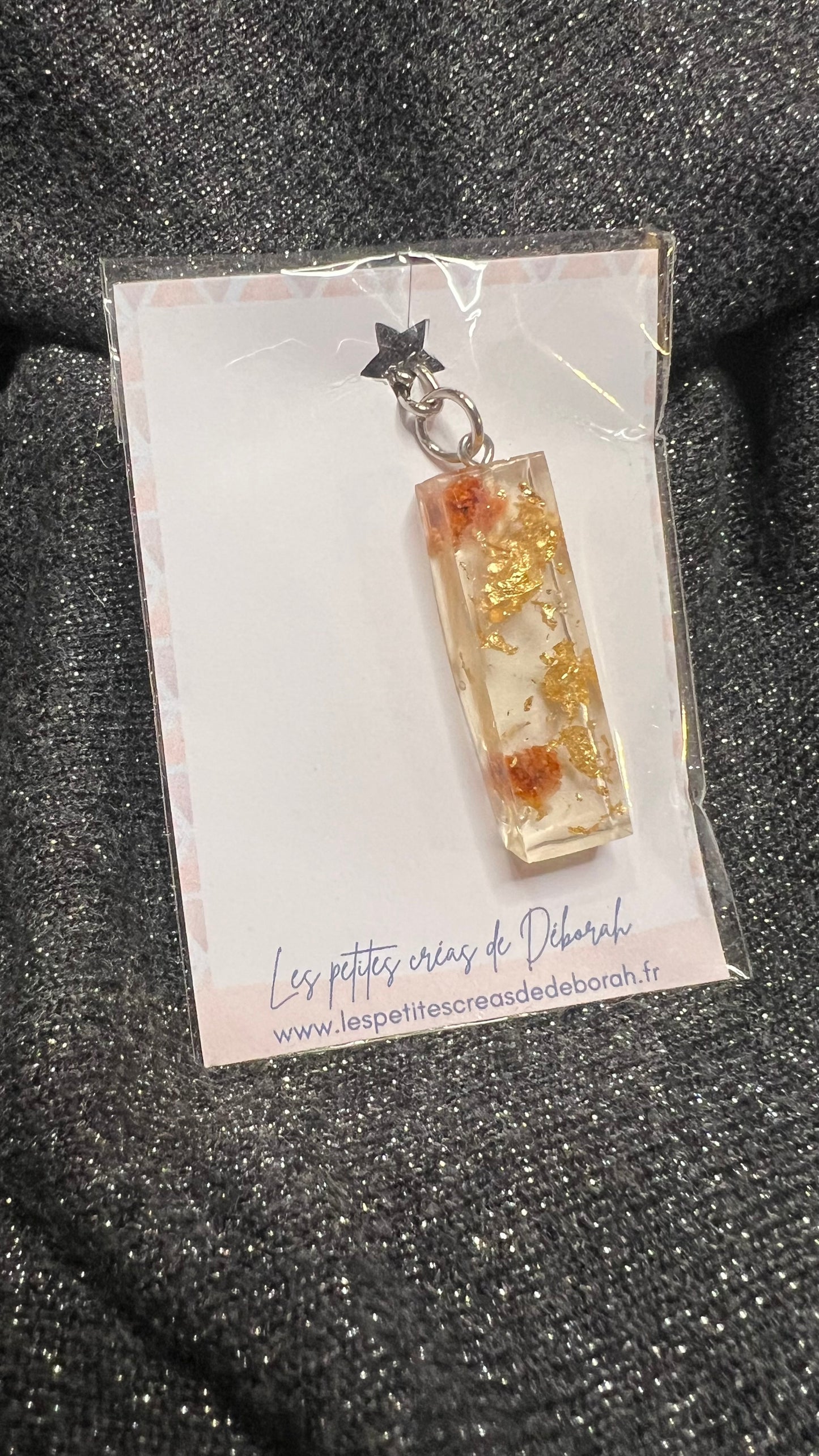 Lettre en résine