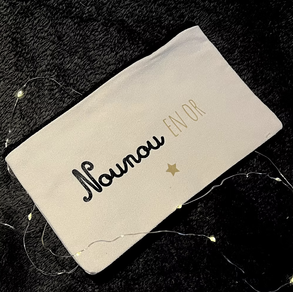 Pochette - Nounou en or