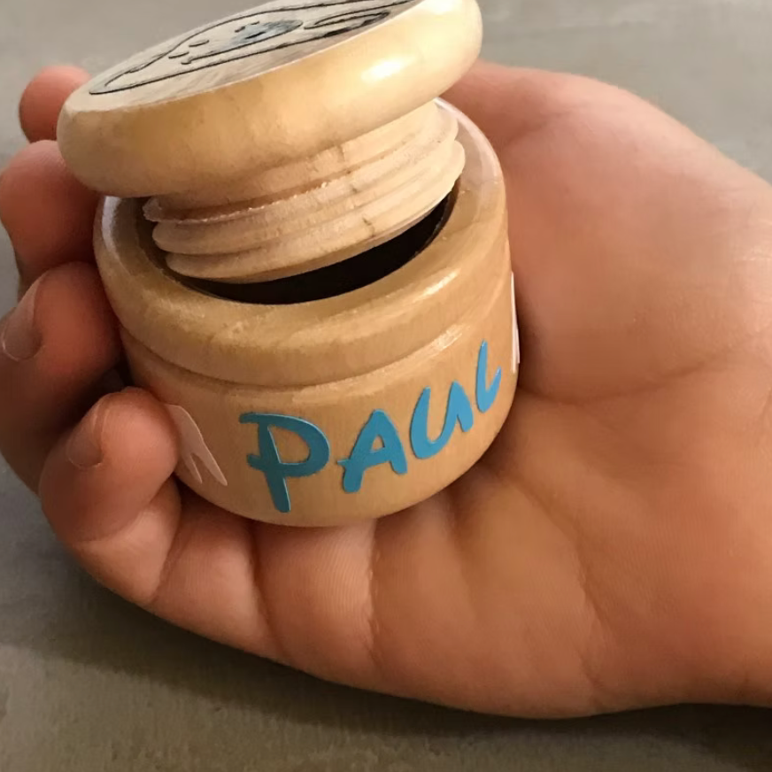 Boite à dents en bois