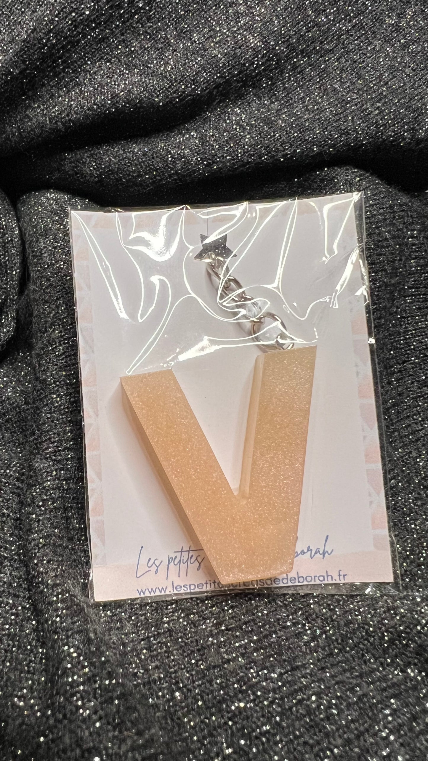 Lettre en résine
