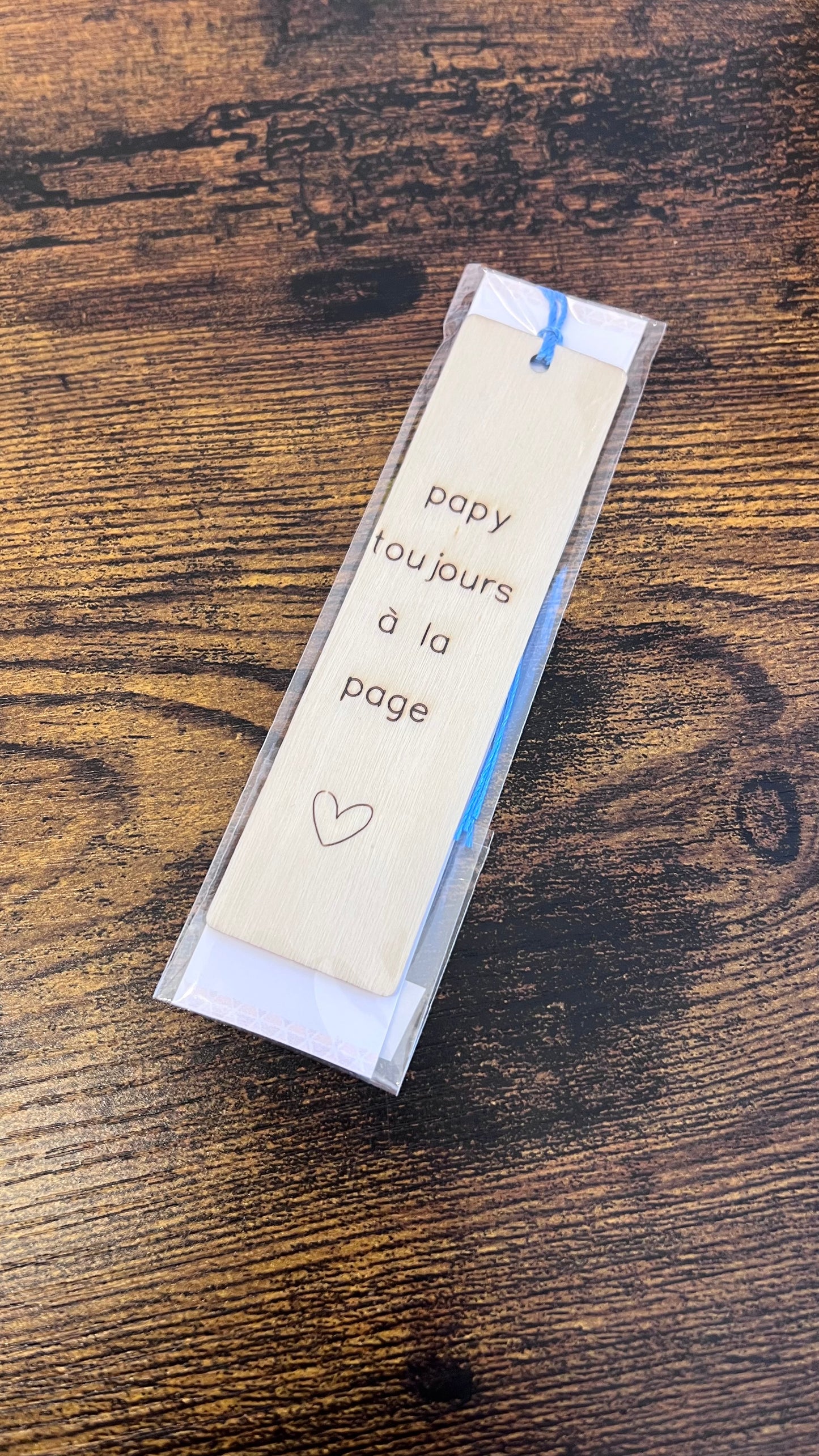 Marque page bois - papy à la page